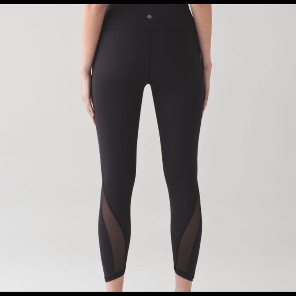 Lululemon featherlight tight